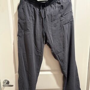 Scrubs made by WonderWink unisex 3pairs size XL